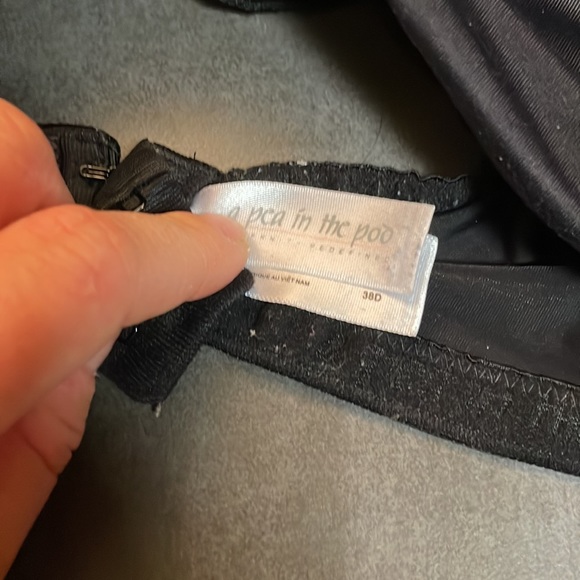 Pea in the Pod Nursing Bra - Picture 2 of 3